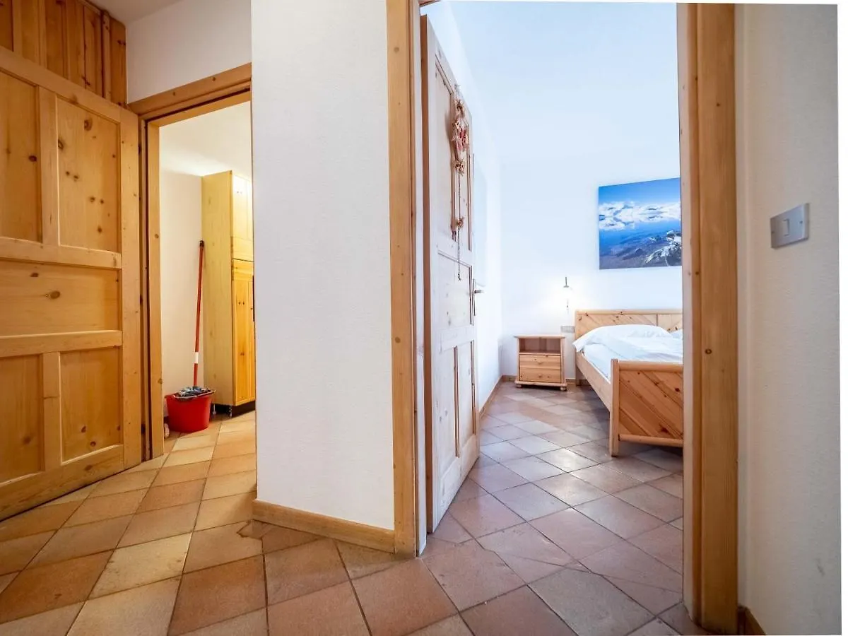 Coop Paradisin Apartment Livigno