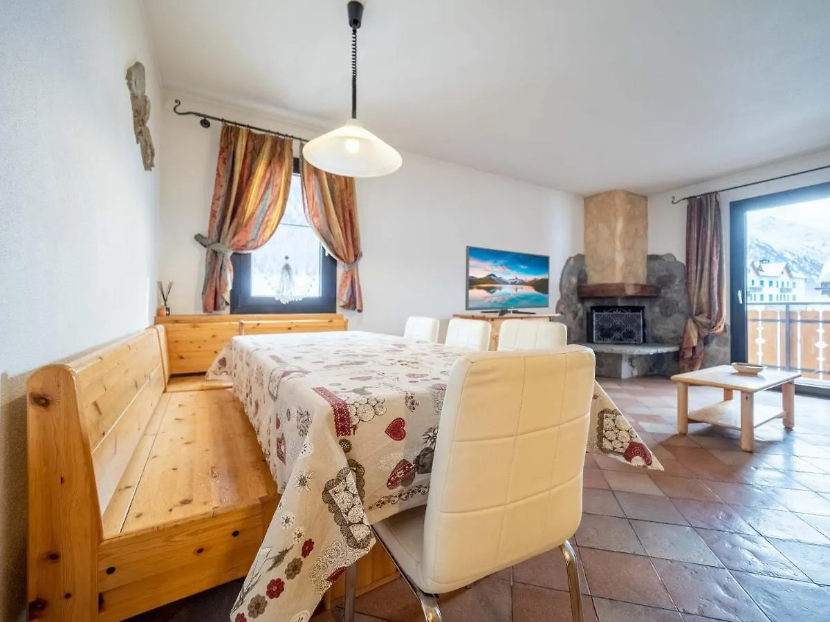 Coop Paradisin Apartment Livigno