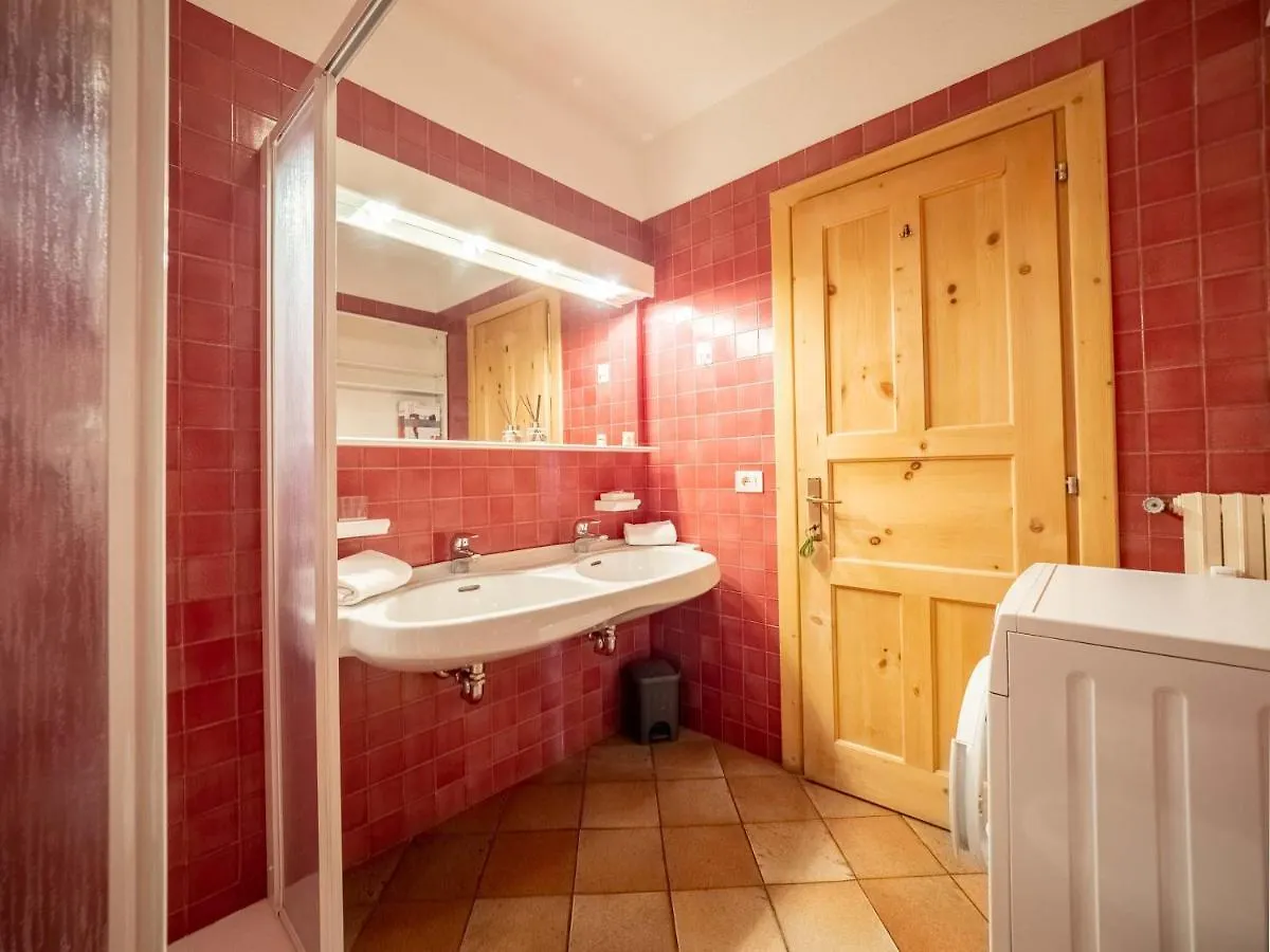 Coop Paradisin Apartment Livigno
